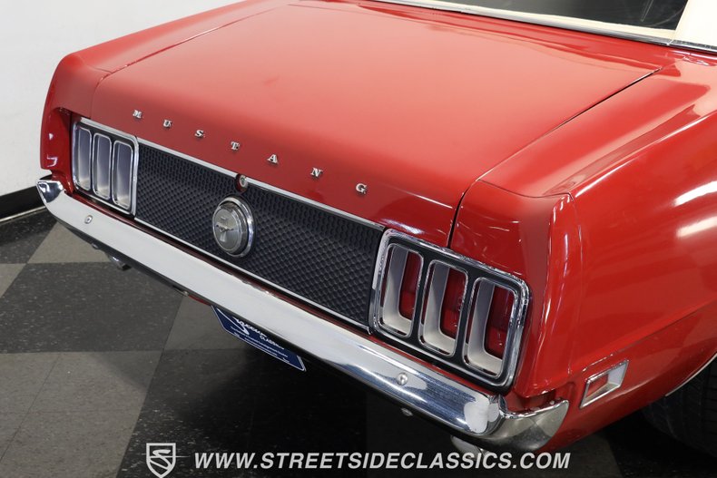 Ford-Mustang-1970-Red-Black-23