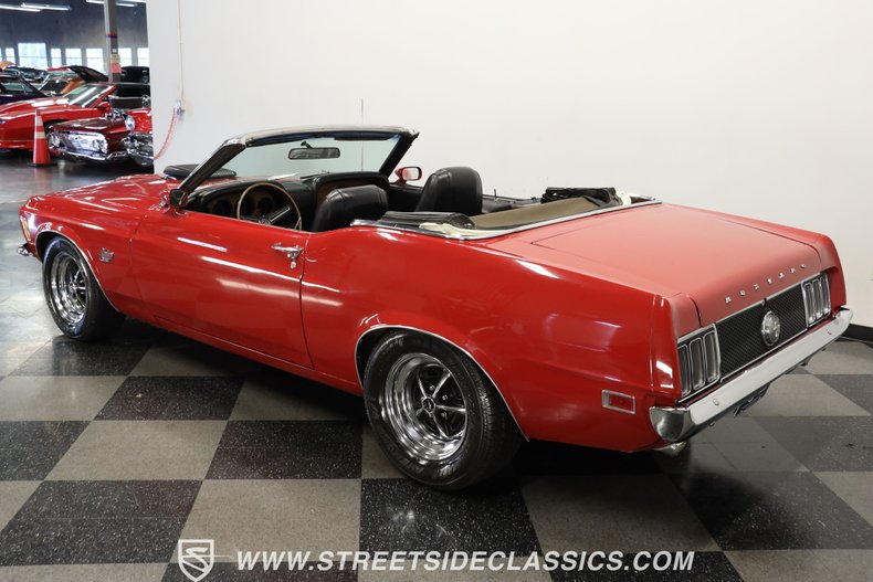 Ford-Mustang-1970-Red-Black-5