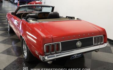 Ford-Mustang-1970-Red-Black-6