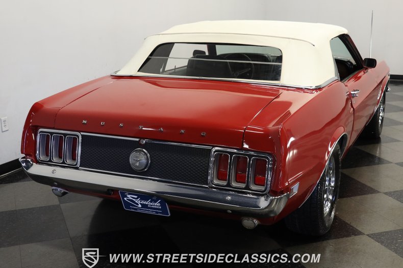 Ford-Mustang-1970-Red-Black-8