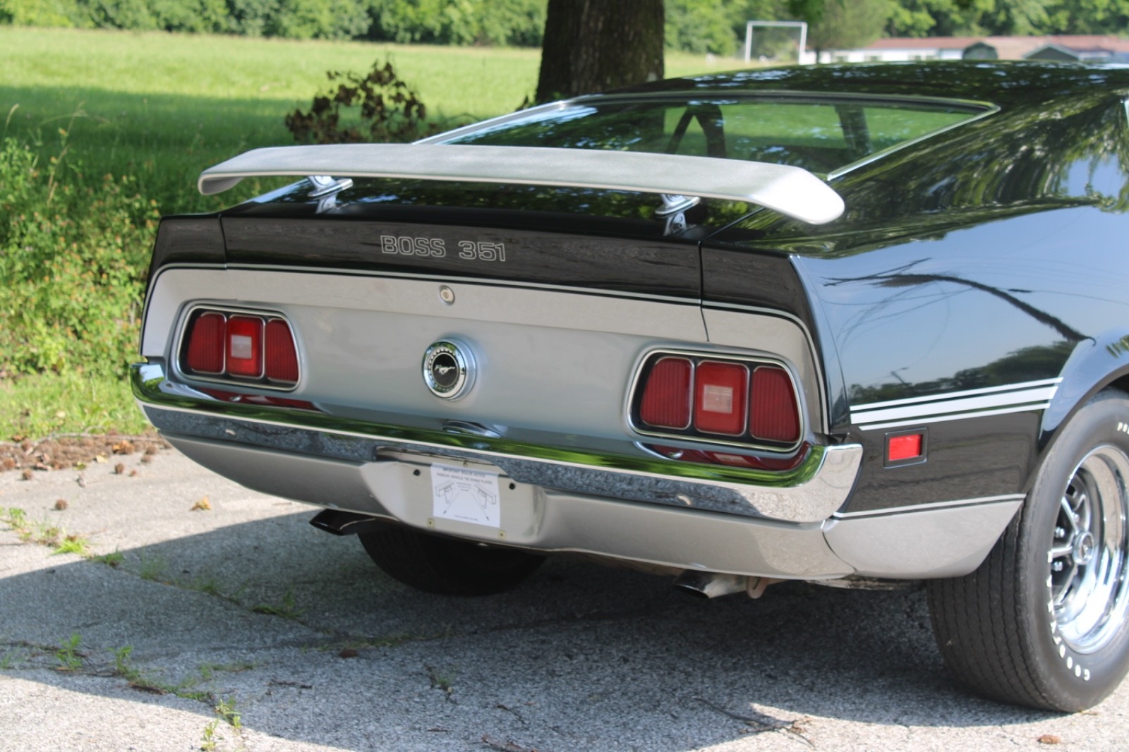 Ford-Mustang-1971-Fastback-10