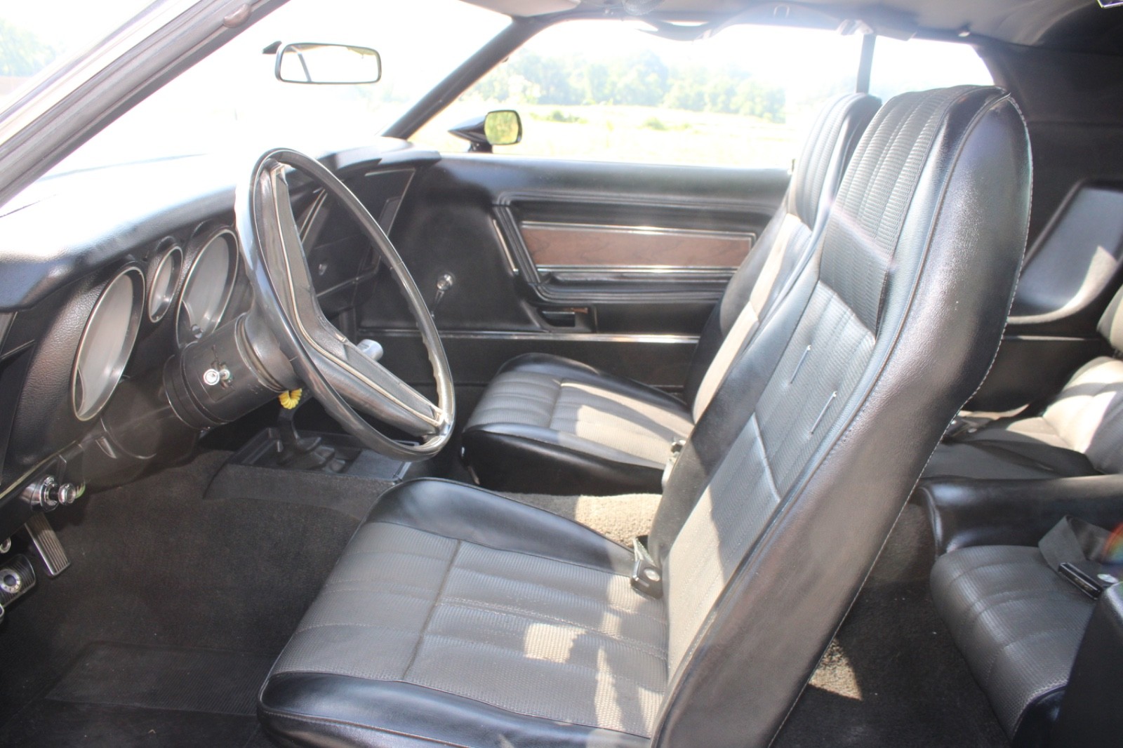 Ford-Mustang-1971-Fastback-12