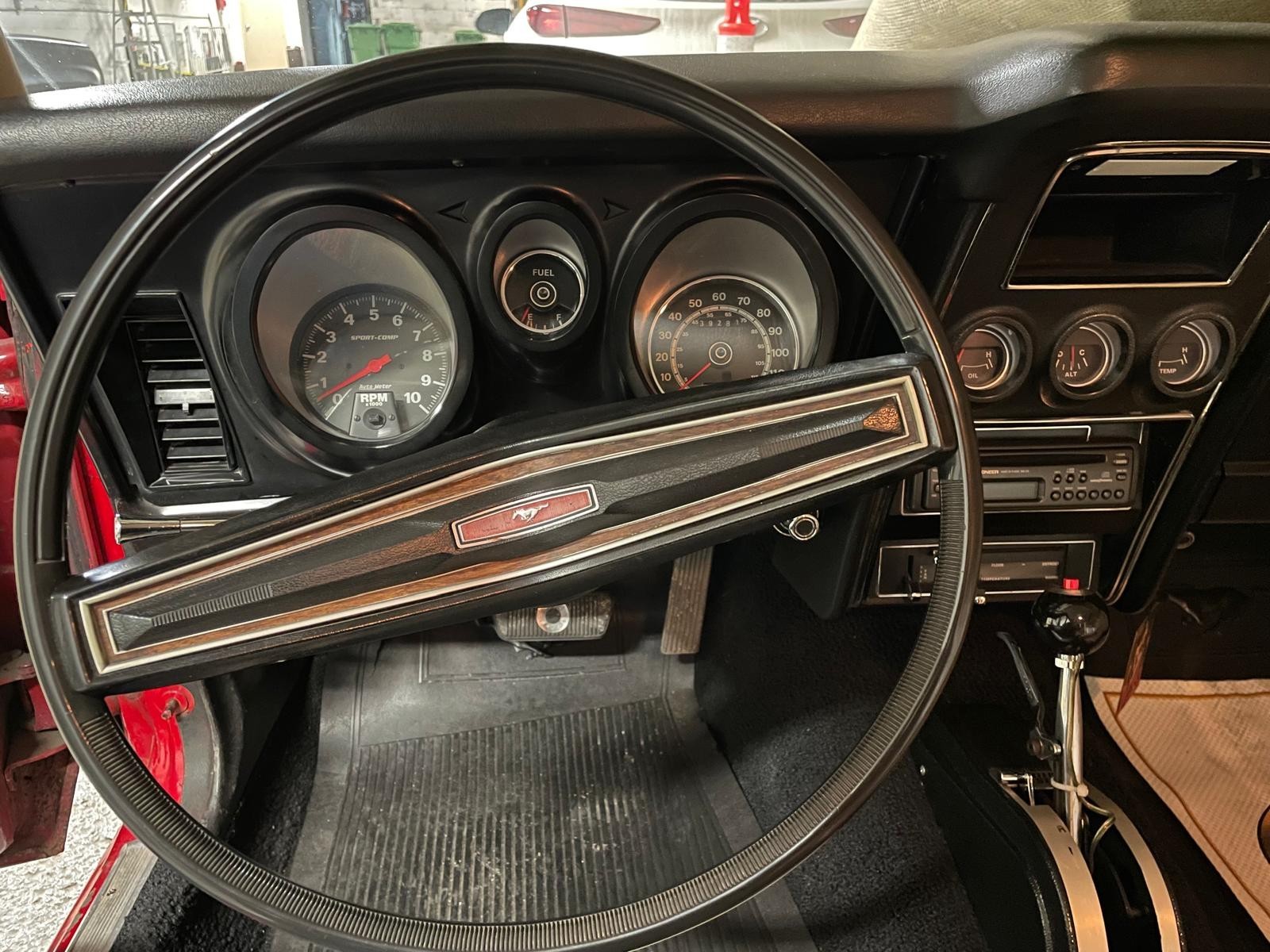 Ford-Mustang-1971-Fastback-19