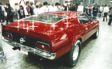 Ford-Mustang-1971-Fastback-5