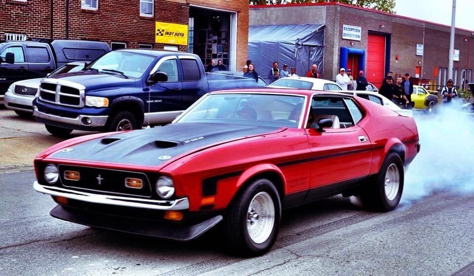 Ford-Mustang-1971-Fastback-8