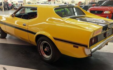 Ford-Mustang-1972-Coupe-4