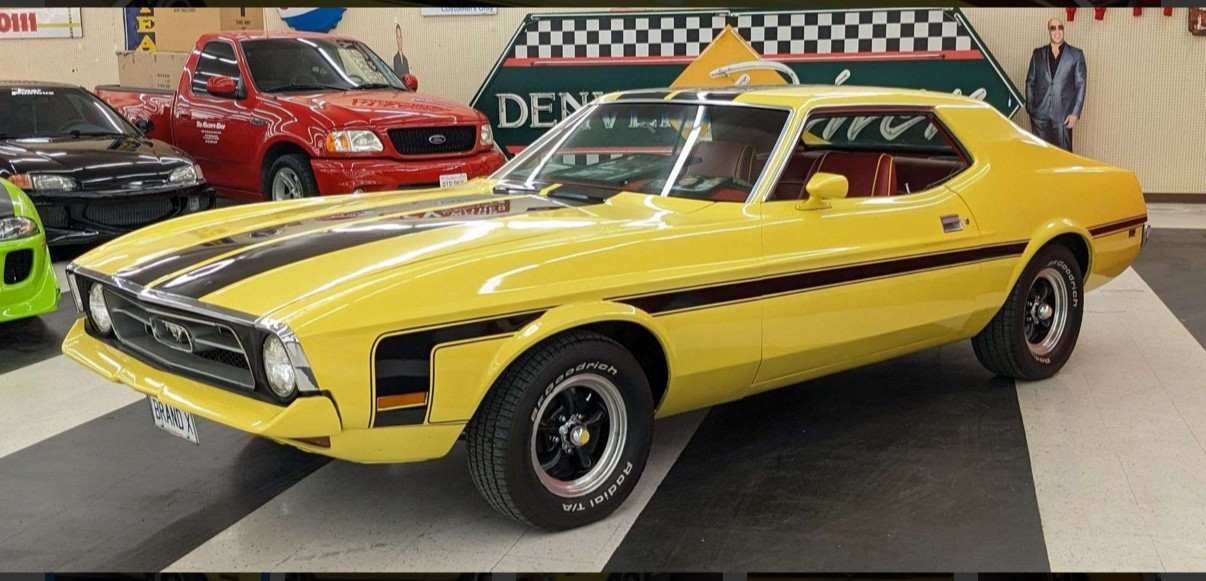 Ford-Mustang-1972-Coupe-6