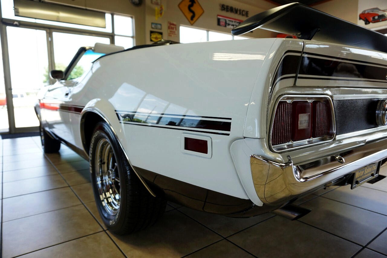 Ford-Mustang-1973-Classic-Car-16