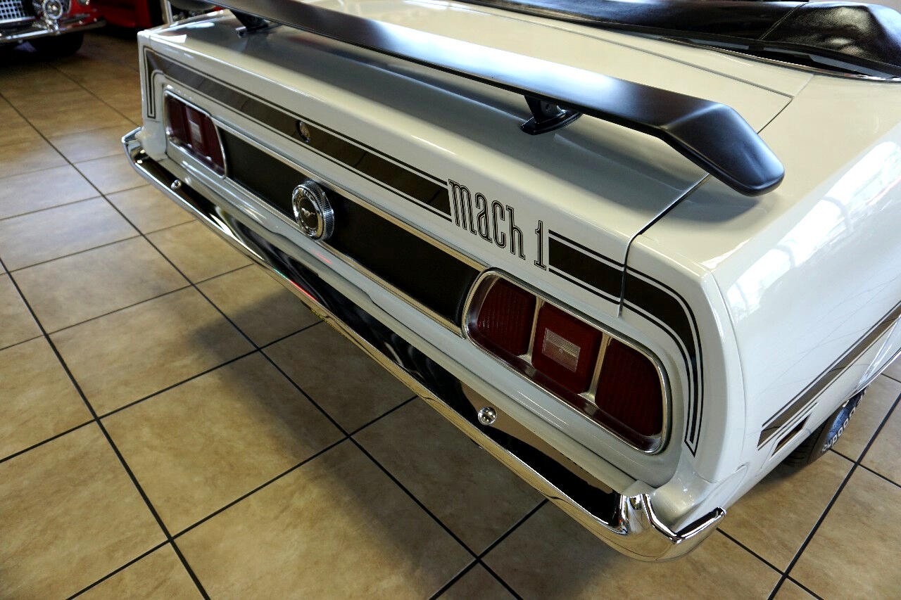 Ford-Mustang-1973-Classic-Car-19
