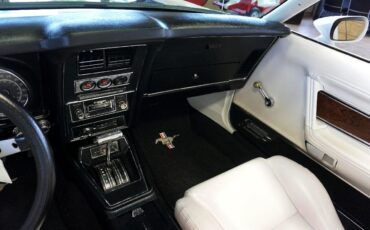Ford-Mustang-1973-Classic-Car-27