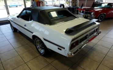Ford-Mustang-1973-Classic-Car-37