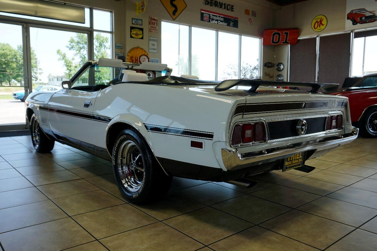 Ford-Mustang-1973-Classic-Car-5