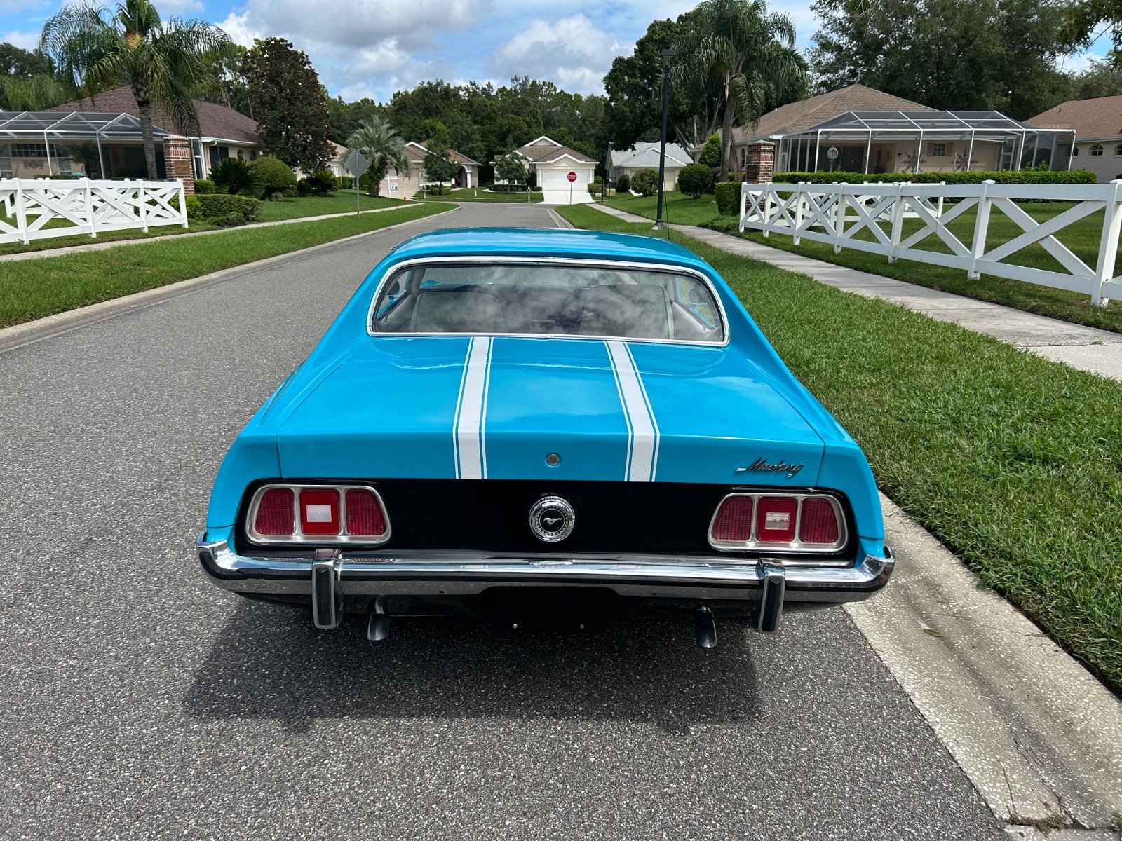 Ford-Mustang-1973-Coupe-3