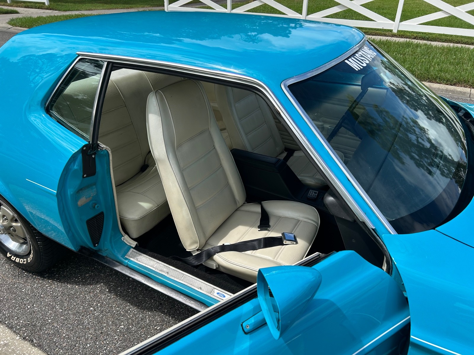 Ford-Mustang-1973-Coupe-38