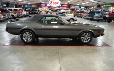 Ford-Mustang-1973-Gray-Black-19