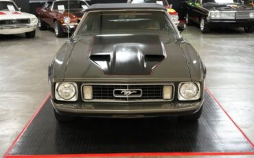 Ford-Mustang-1973-Gray-Black-21