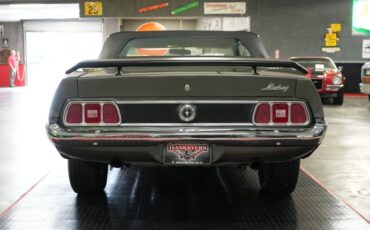 Ford-Mustang-1973-Gray-Black-28