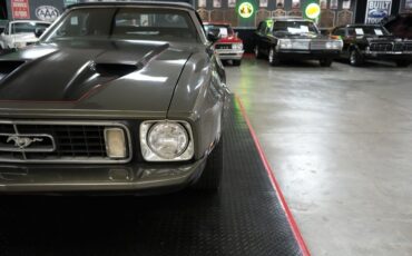 Ford-Mustang-1973-Gray-Black-34