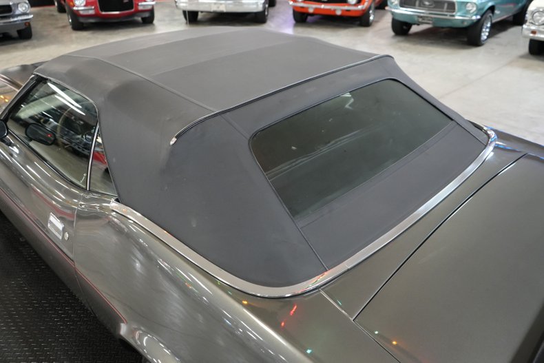 Ford-Mustang-1973-Gray-Black-45