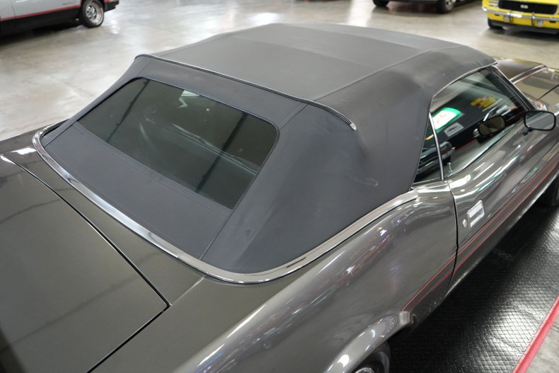 Ford-Mustang-1973-Gray-Black-46