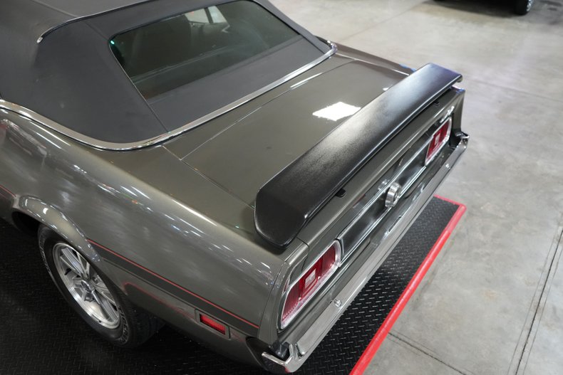 Ford-Mustang-1973-Gray-Black-48