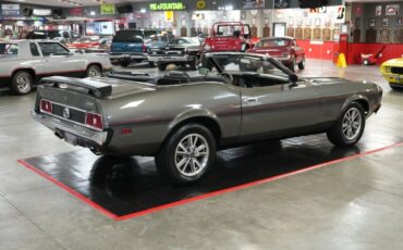 Ford-Mustang-1973-Gray-Black-5