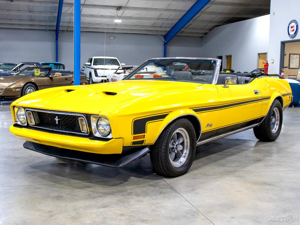 Ford-Mustang-1973-Other-2