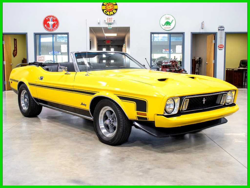 Ford-Mustang-1973-Other