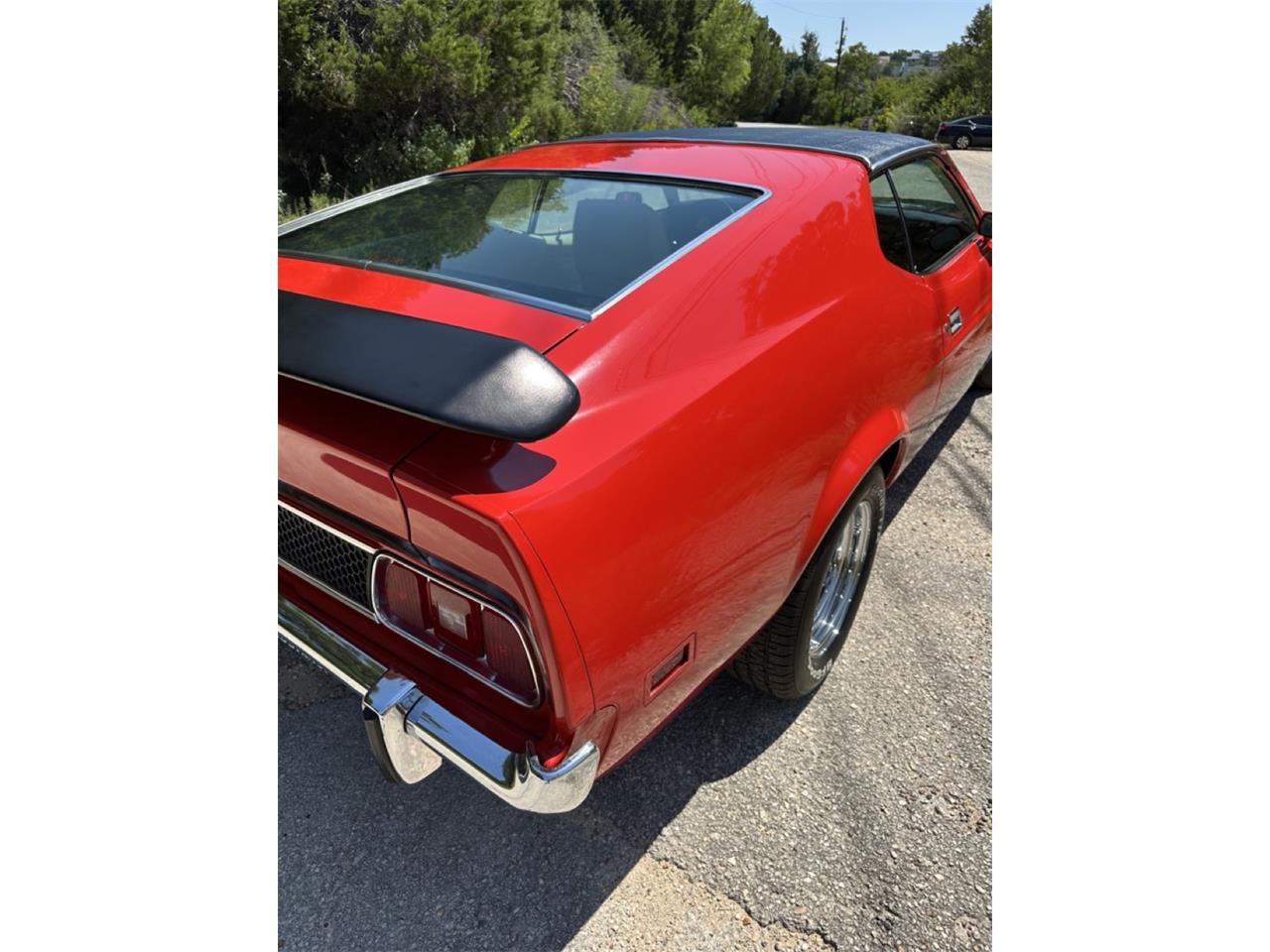 Ford-Mustang-1973-red-white-10