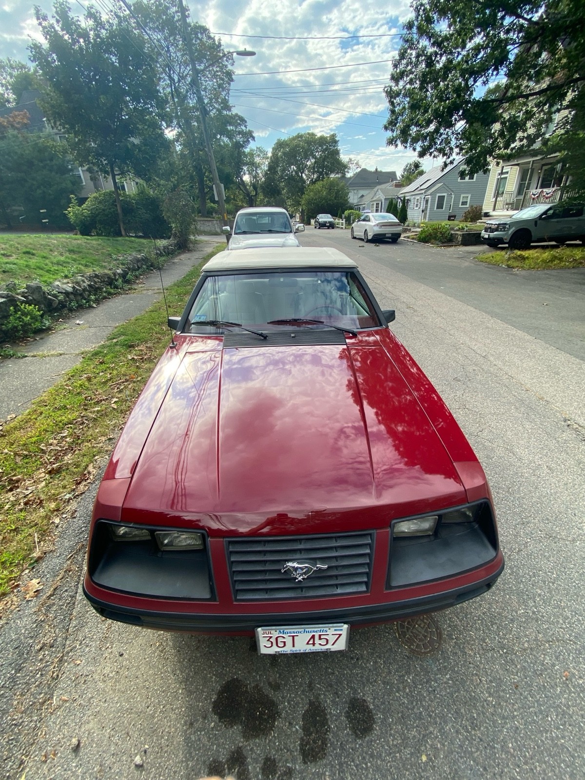 Ford-Mustang-1983-Convertible-5