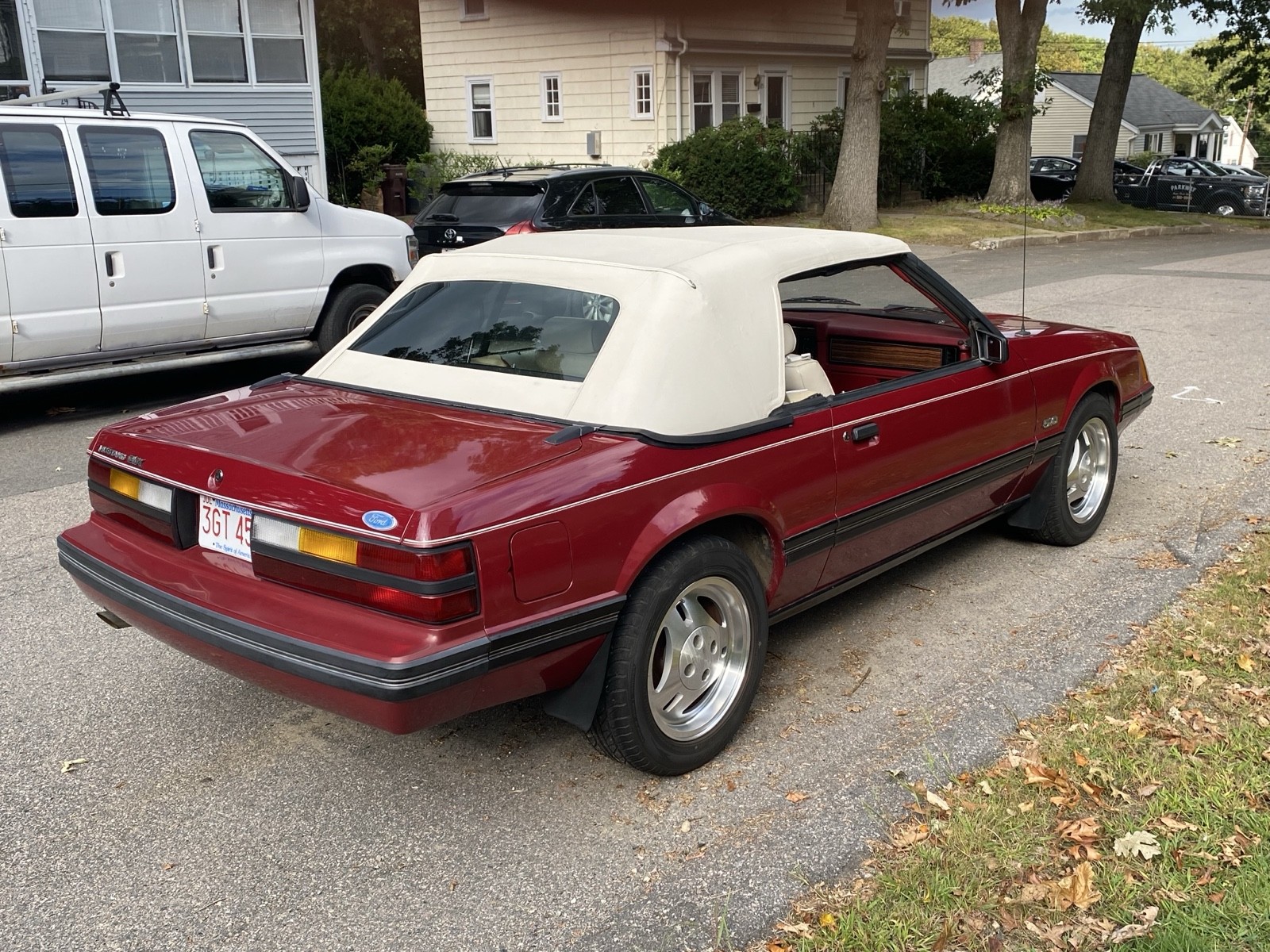 Ford Mustang 1983 Convertible