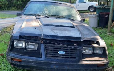 Ford-Mustang-1983-Hatchback-1