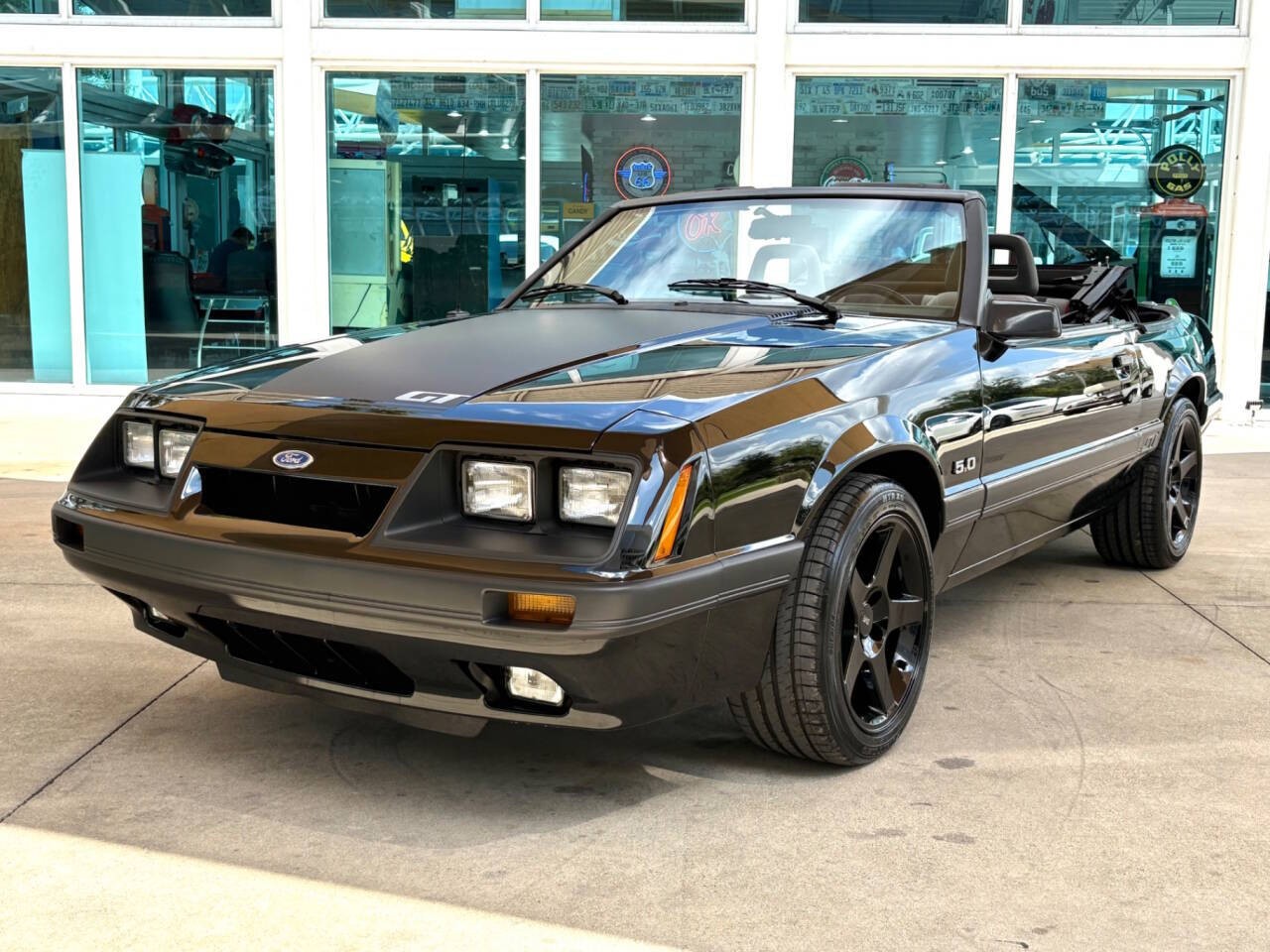 Ford Mustang 1986 Convertible