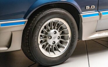 Ford-Mustang-1987-Coupe-10