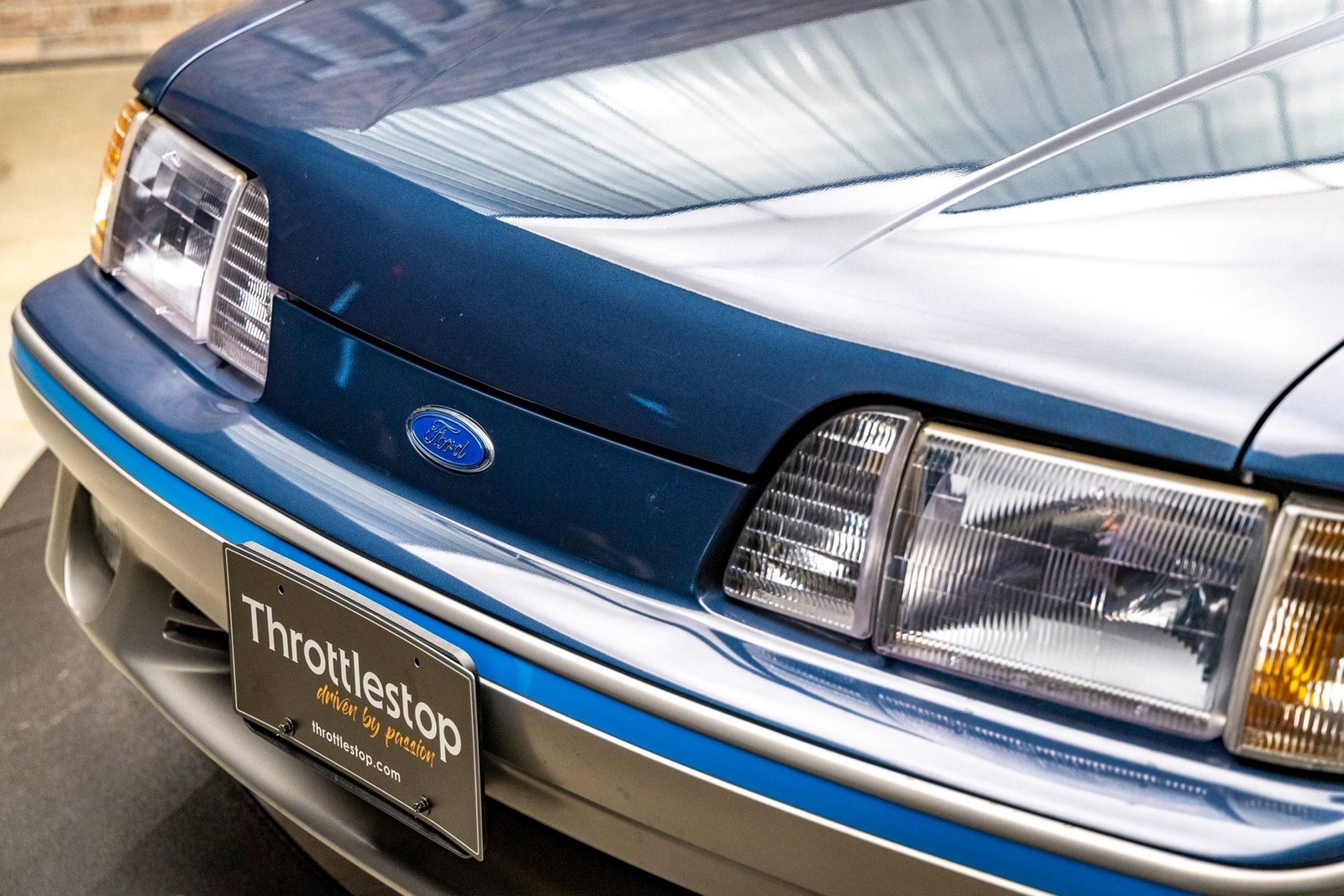 Ford-Mustang-1987-Coupe-17
