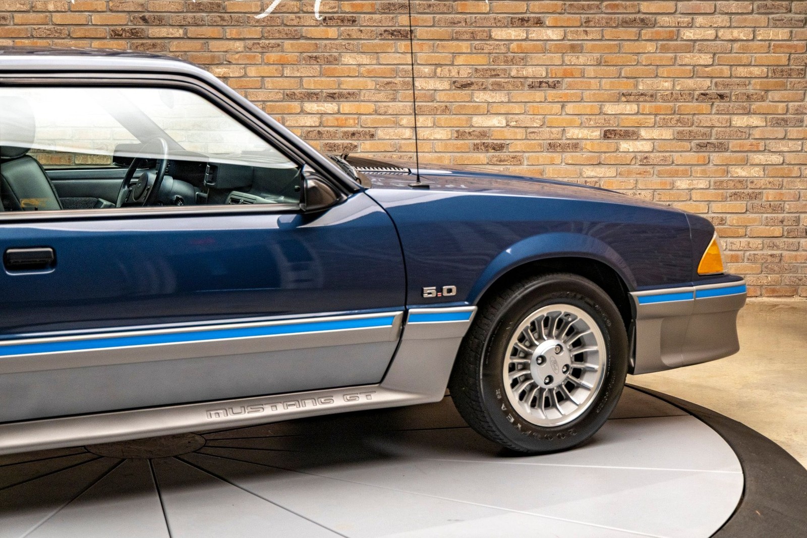 Ford-Mustang-1987-Coupe-9