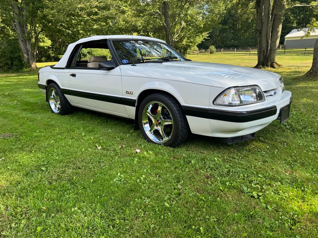 Ford Mustang 1988 Convertible
