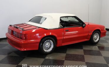 Ford-Mustang-1989-Bright-Red-White-16