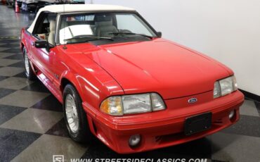 Ford-Mustang-1989-Bright-Red-White-19