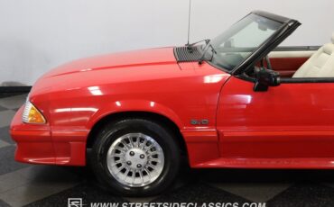 Ford-Mustang-1989-Bright-Red-White-25