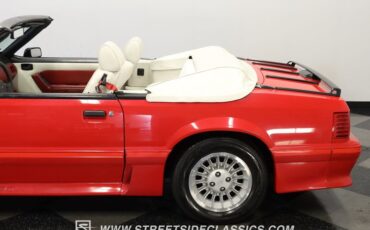 Ford-Mustang-1989-Bright-Red-White-26