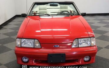 Ford-Mustang-1989-Bright-Red-White-3