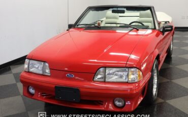 Ford-Mustang-1989-Bright-Red-White-4