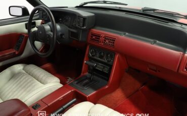 Ford-Mustang-1989-Bright-Red-White-44