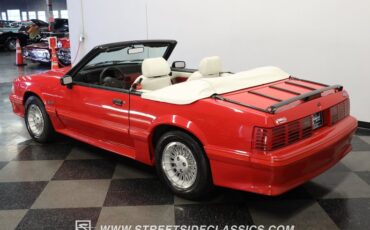 Ford-Mustang-1989-Bright-Red-White-9