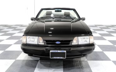 Ford-Mustang-1989-Convertible-2