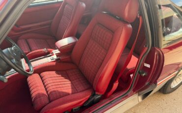 Ford-Mustang-1989-Coupe-24