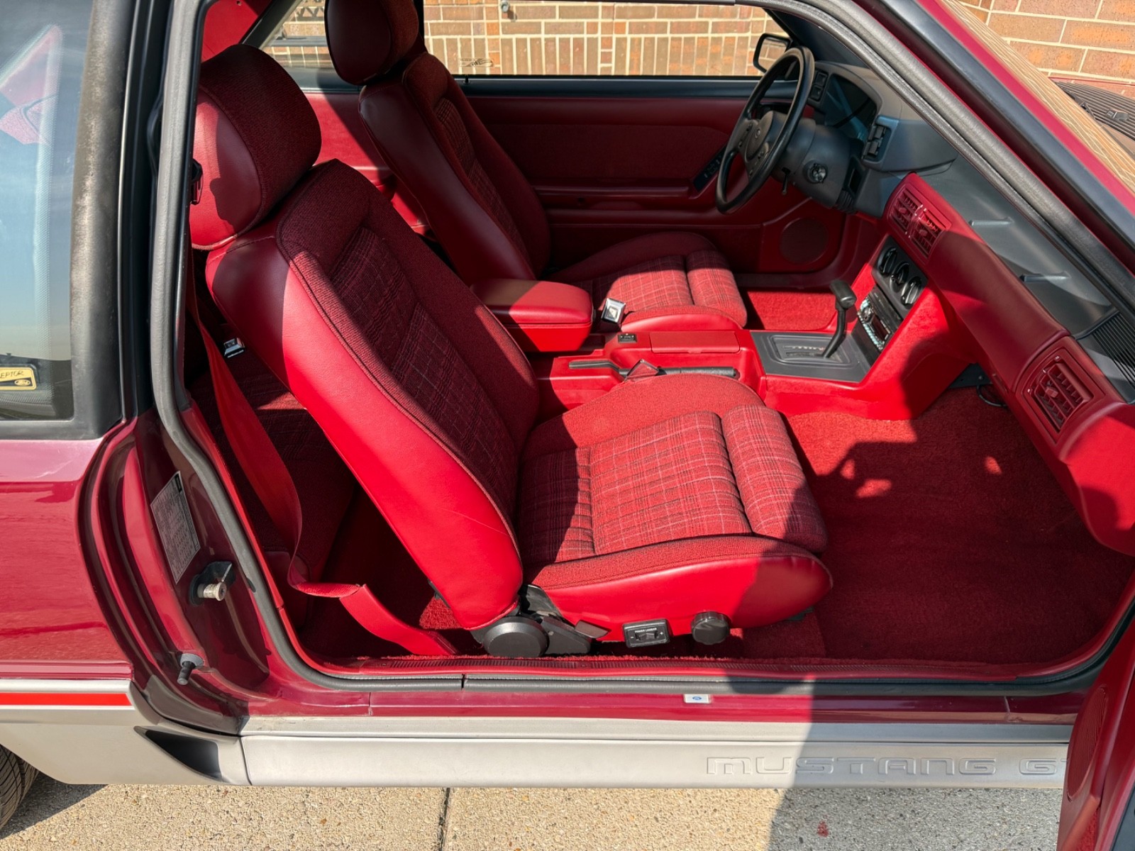 Ford-Mustang-1989-Coupe-31