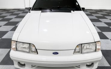 Ford-Mustang-1989-Hatchback-2