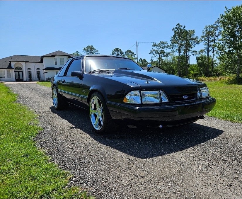 Ford-Mustang-1989-Sedan-6